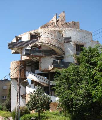 Spiral Apartment House